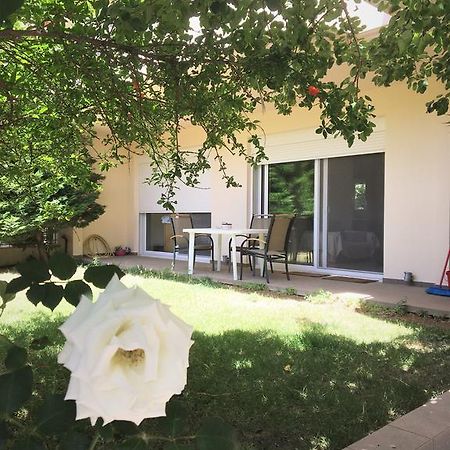 Apartament Rose Garden Kalamata Zewnętrze zdjęcie