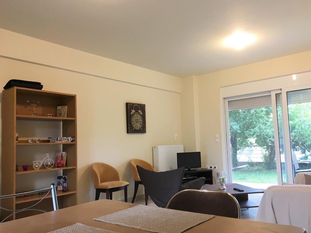 Apartament Rose Garden Kalamata Zewnętrze zdjęcie